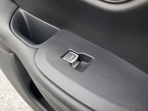 Certified 2024 Honda HR-V EX-L image 13