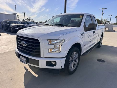 Used 2017 Ford F150 XL w/ Equipment Group 101A Mid image 3