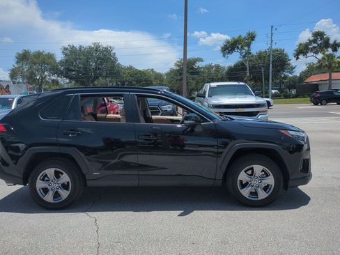 Certified 2025 Toyota RAV4 XLE w/ Convenience Package AWD/4WD image 4