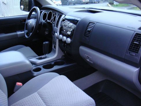 Used 2008 Toyota Tundra SR5 image 17