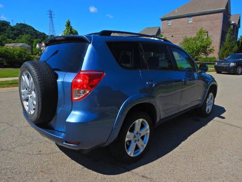 Used 2008 Toyota RAV4 Sport FWD image 4