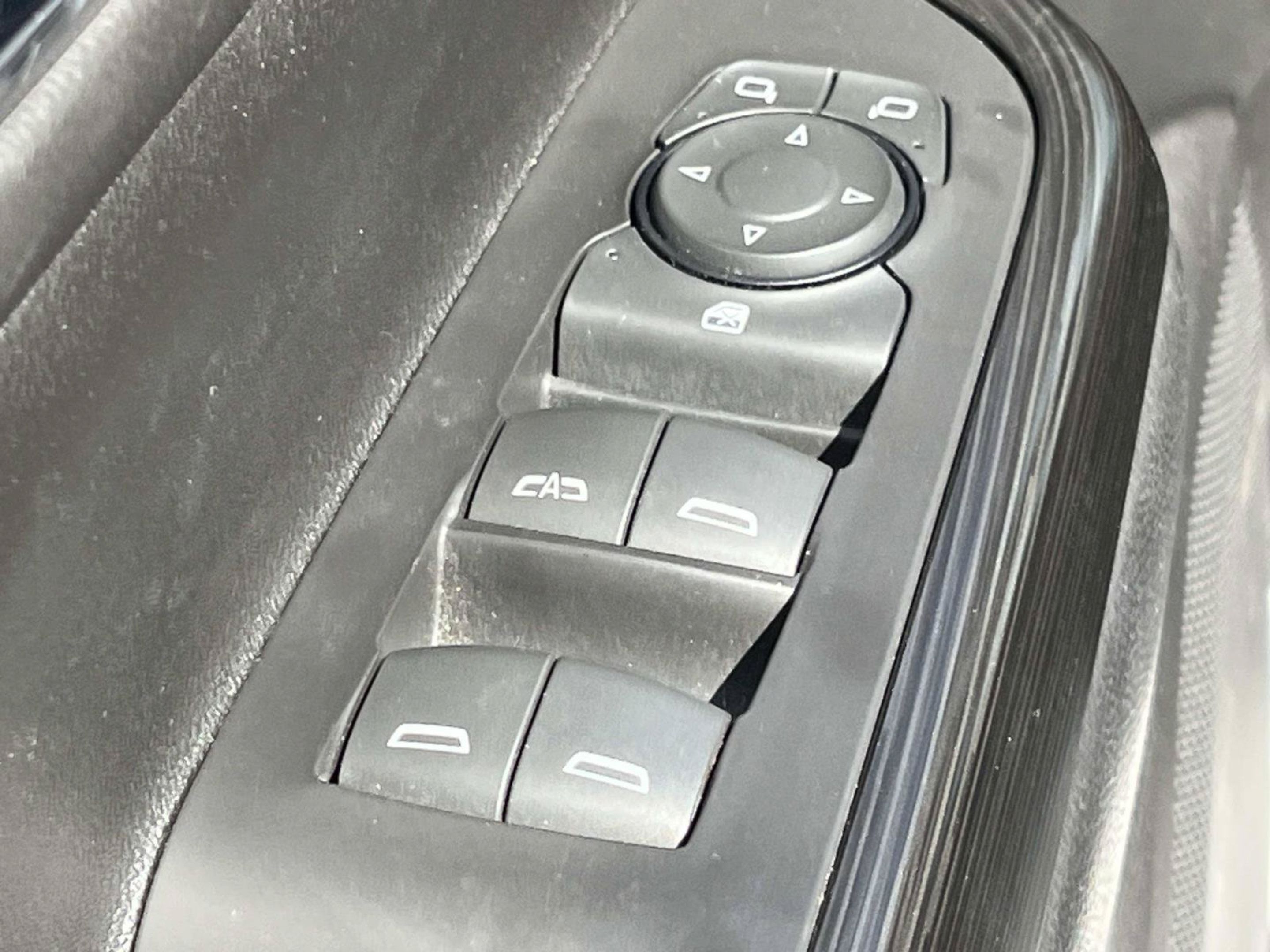 Used 2019 GMC Acadia SLT FWD image 28