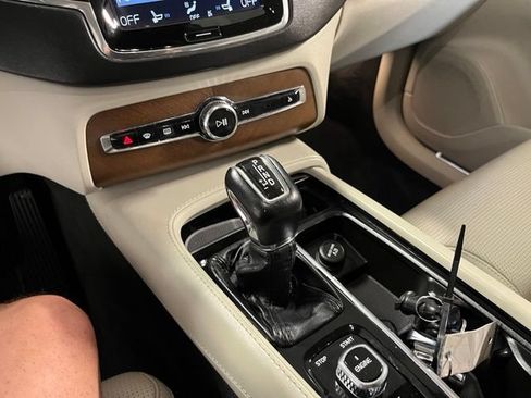 Used 2017 Volvo XC90 T6 Inscription w/ Vision Package AWD/4WD image 31
