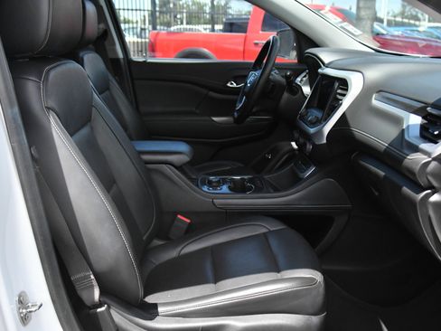 Used 2023 GMC Acadia SLT FWD image 52