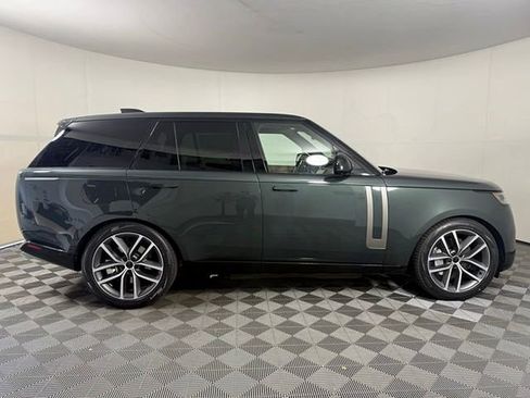 New 2026 Land Rover Range Rover SE AWD/4WD image 8
