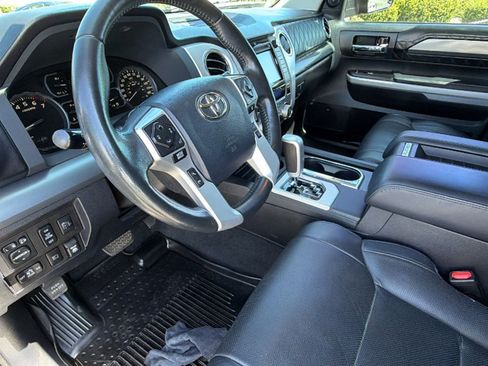 Used 2019 Toyota Tundra Platinum AWD/4WD image 10