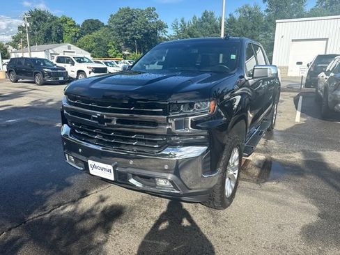 Used 2021 Chevrolet Silverado 1500 LTZ w/ Safety Package II AWD/4WD image 2