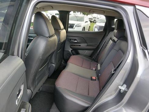 Certified 2025 Nissan Kicks SR FWD image 13