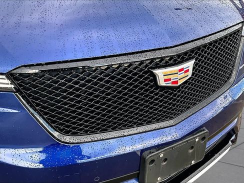 Used 2024 Cadillac XT6 Luxury FWD image 28