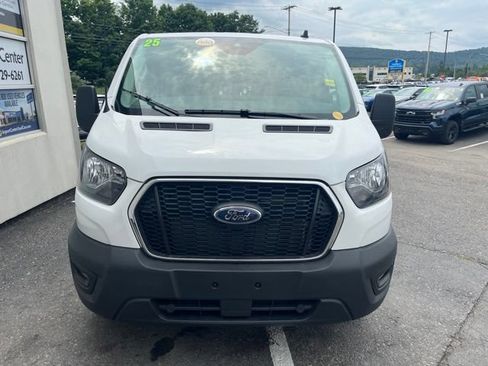 Used 2025 Ford Transit 250 Low Roof w/ Exterior Upgrade Package RWD image 8