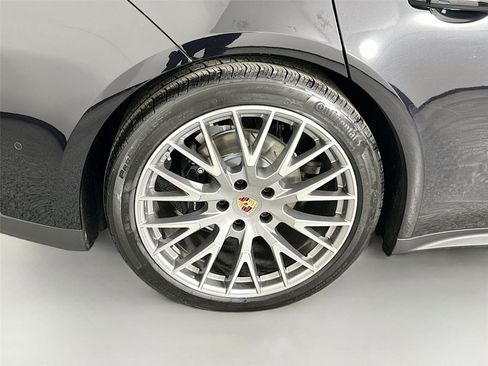 Used 2026 Porsche Panamera 4 AWD/4WD image 13