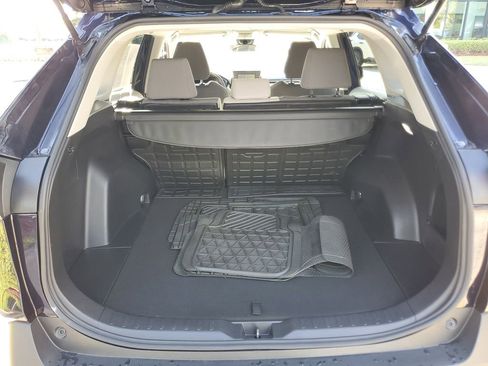 Used 2020 Toyota RAV4 XLE FWD image 9