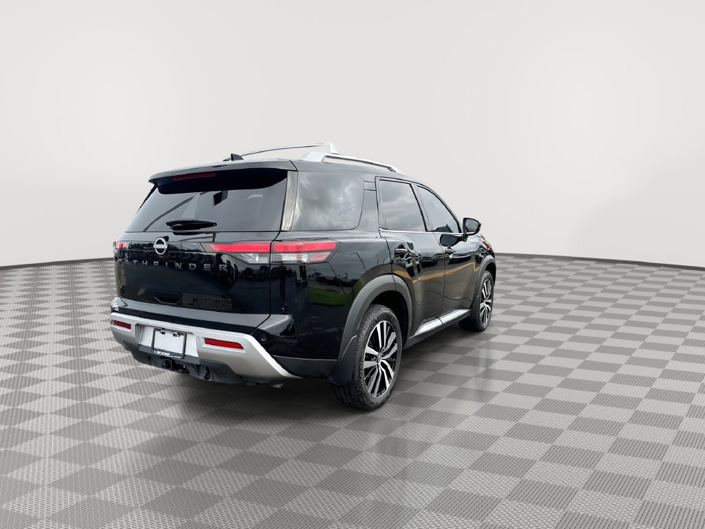 Certified 2025 Nissan Pathfinder Platinum w/ Lighting Package (N92) AWD/4WD image 12