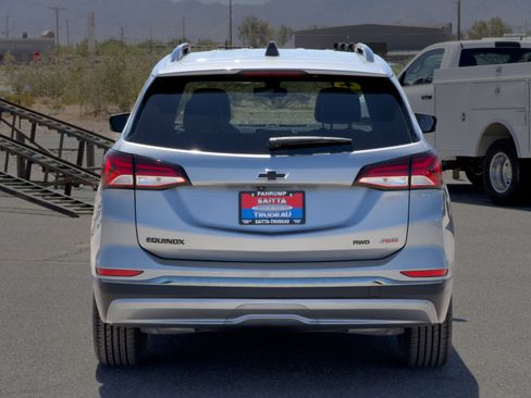 Used 2023 Chevrolet Equinox RS w/ RS Leather Package AWD/4WD image 4