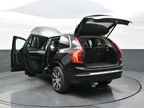 Used 2023 Volvo XC90 B6 Ultimate w/ Protection Package Premier AWD/4WD image 42