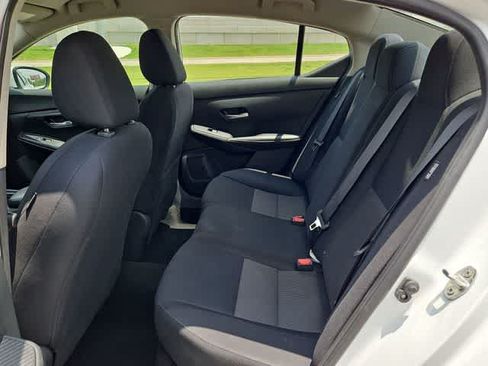 Used 2023 Nissan Sentra SV FWD image 15