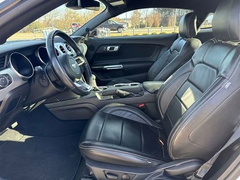 Used 2022 Ford Mustang GT w/ Equipment Group 301A image 11