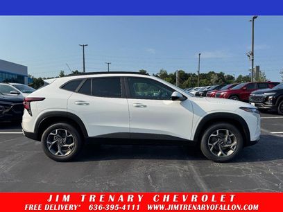 New 2026 Chevrolet Trax LT w/ Driver Confidence Package
