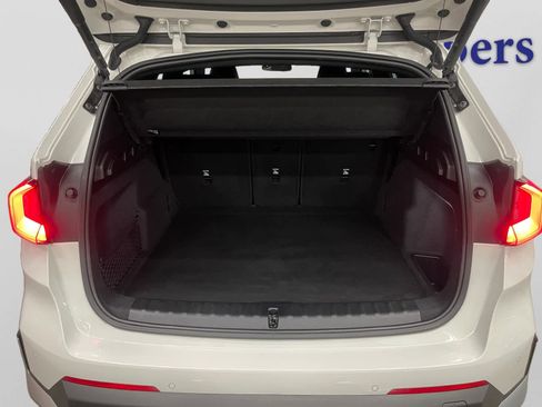 Used 2023 BMW X1 xDrive28i image 4