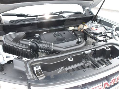 Used 2020 GMC Acadia SLE AWD/4WD image 31