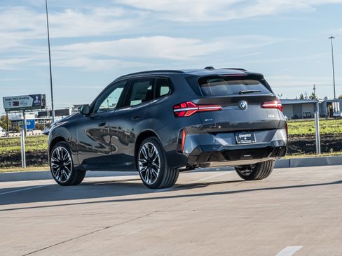 New 2026 BMW X3 xDrive30 w/ Premium Package image 3