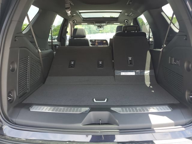 New 2026 Chevrolet Tahoe High Country w/ LPO, Illumination Package AWD/4WD image 8