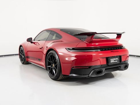 Certified 2025 Porsche 911 Carrera image 8