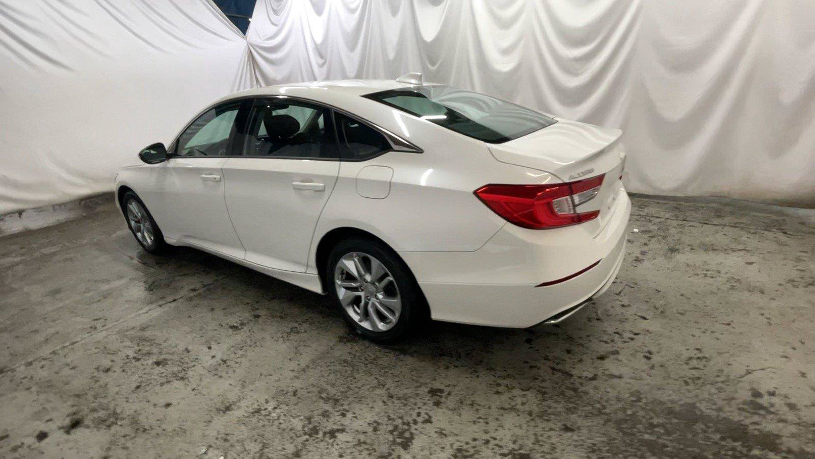 Used 2019 Honda Accord LX image 11