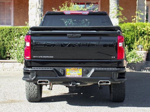 Used 2021 Chevrolet Silverado 1500 LT Trail Boss w/ Bed Protection Package AWD/4WD image 7