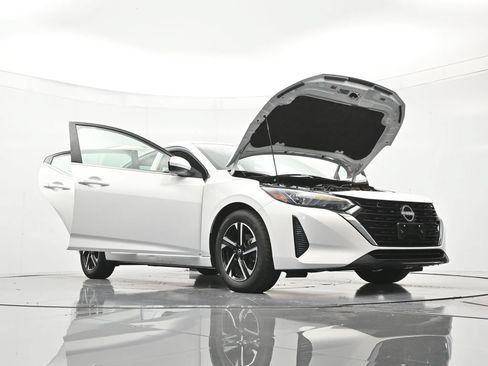 Used 2024 Nissan Sentra SV FWD image 48
