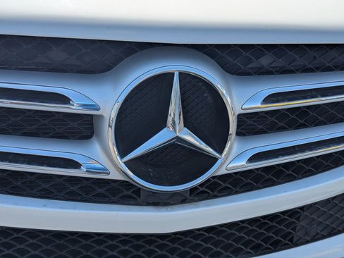 Used 2016 Mercedes-Benz GLE 350 4MATIC w/ Premium Package image 11