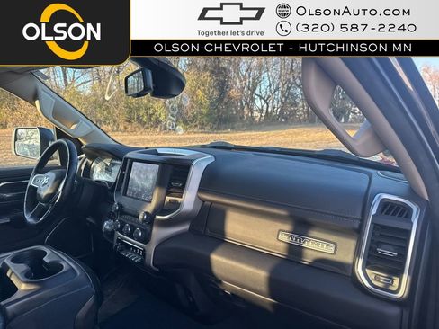 Used 2019 RAM 1500 Laramie image 39