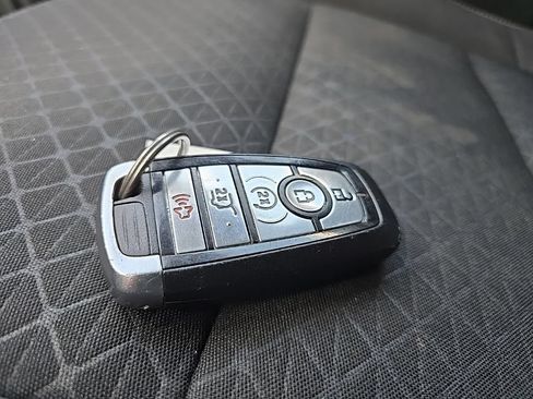 Used 2024 Ford Escape Active AWD/4WD image 13