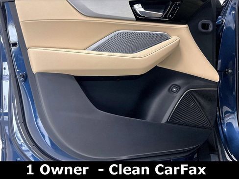 Used 2025 Acura MDX SH-AWD image 21