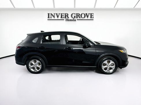 Certified 2024 Honda HR-V LX image 4