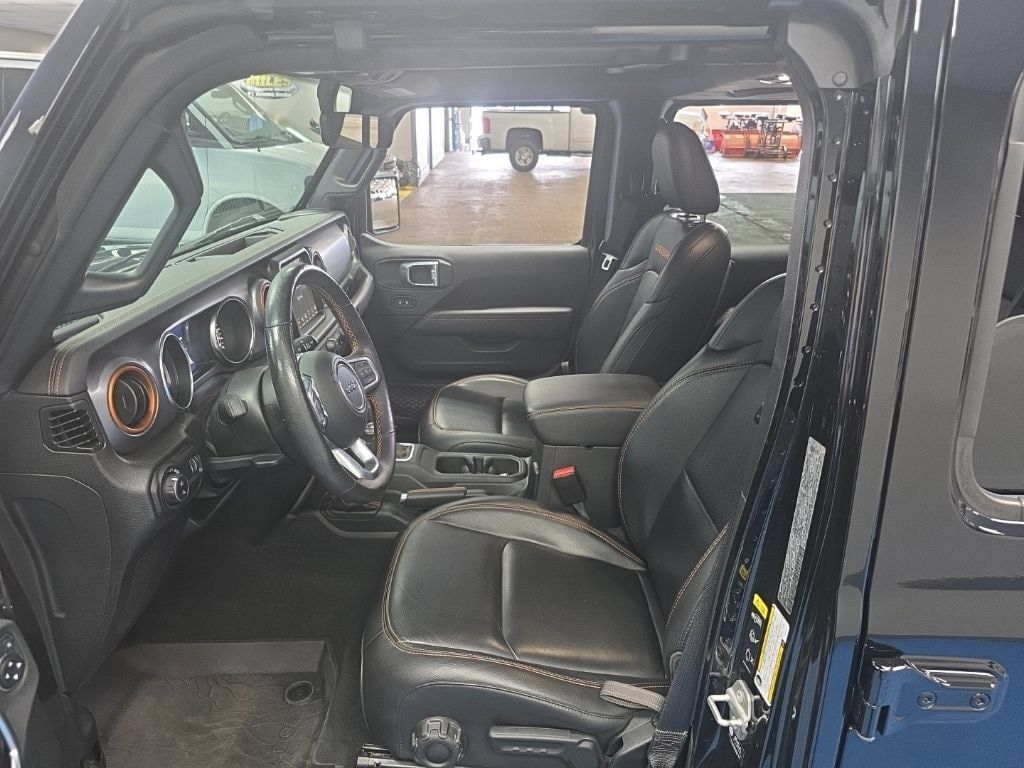 Used 2023 Jeep Gladiator Mojave w/ Cold Weather Group AWD/4WD image 23