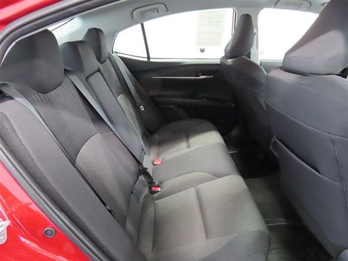 Used 2025 Toyota Camry LE FWD image 33