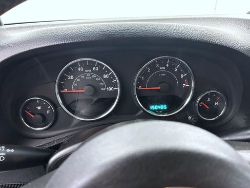 Used 2013 Jeep Wrangler Unlimited Sport image 14