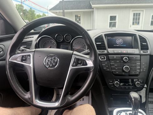 Used 2012 Buick Regal Premium FWD image 9