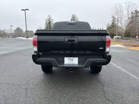 Used 2023 Toyota Tacoma TRD Sport image 7