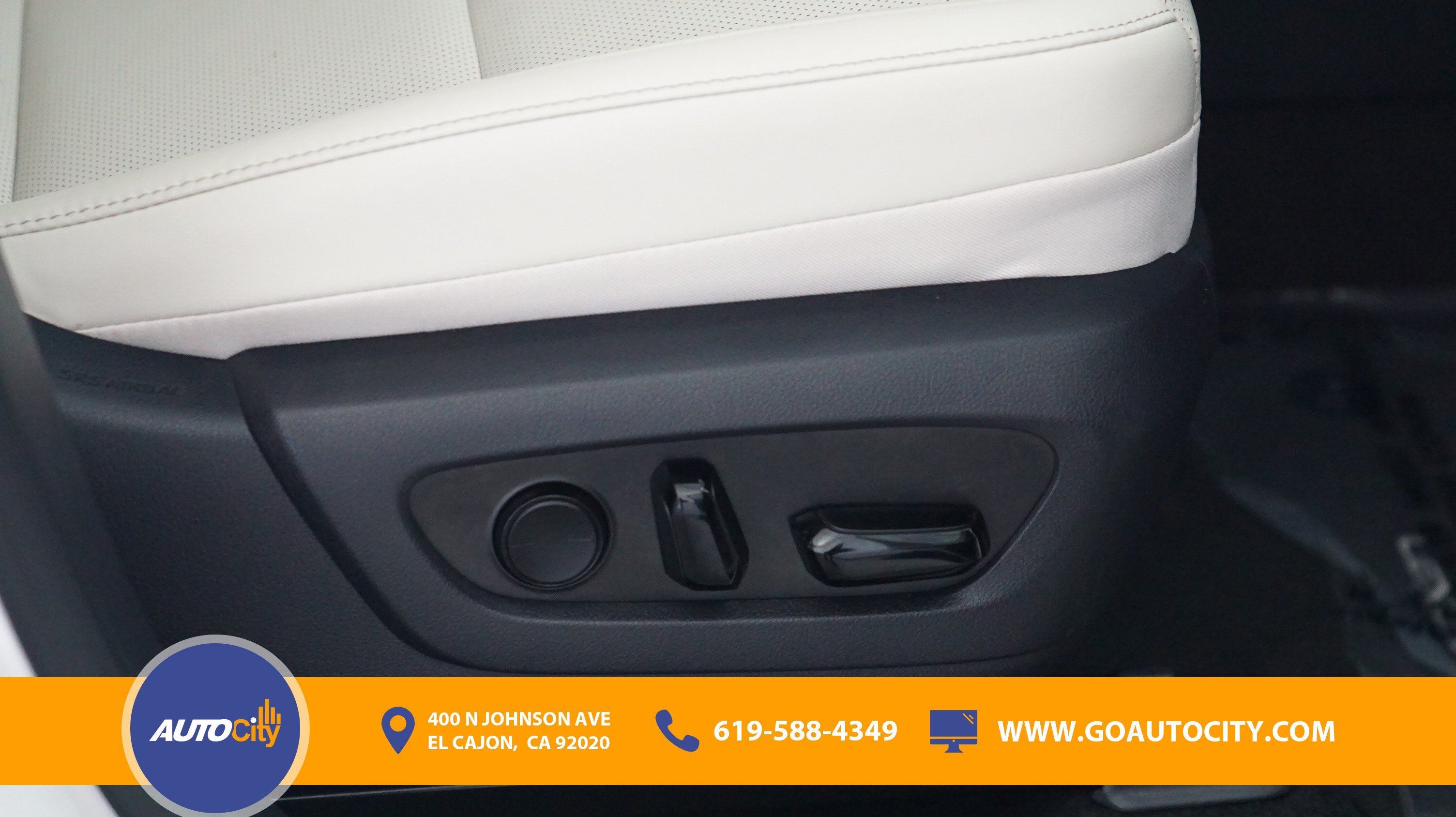 Used 2023 Lexus RX 350 FWD w/ Accessory Package (Z1) image 16