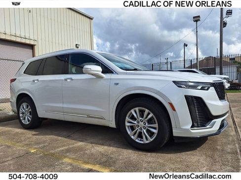 Used 2021 Cadillac XT6 Luxury FWD image 1