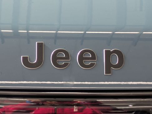 New 2026 Jeep Grand Wagoneer Limited image 33