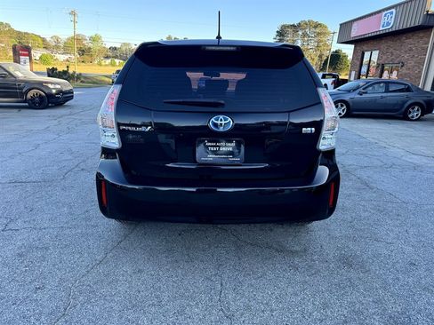 Used 2012 Toyota Prius V Two FWD image 9