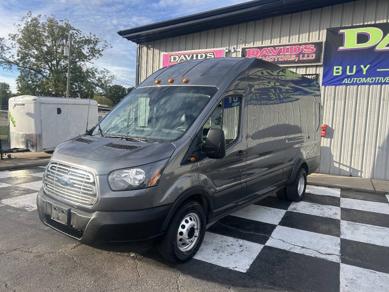 Used 2022 Ford Transit 350 148 High Roof DRW AWD image 2