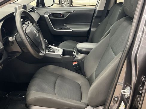Used 2024 Toyota RAV4 LE image 12
