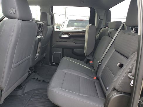 Used 2023 GMC Sierra 1500 Elevation w/ LPO, Elevation Black Package image 10