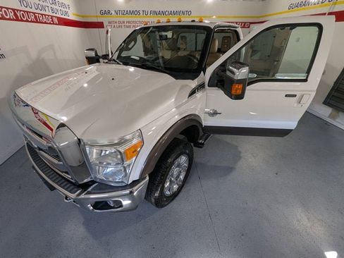 Used 2016 Ford F250 Lariat w/ Chrome Package image 11