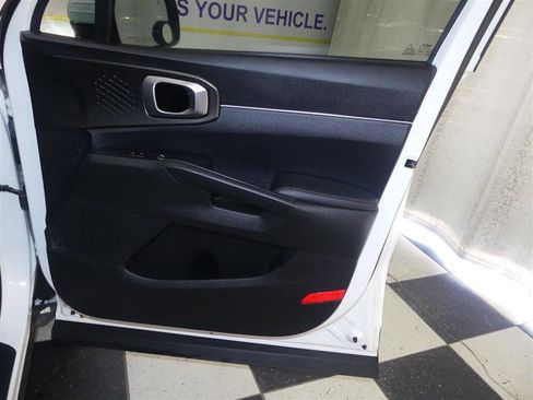 Used 2025 Kia Sorento EX FWD image 27