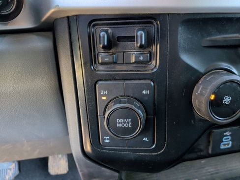 Used 2024 Ford F250 XL w/ STX Appearance Package image 25